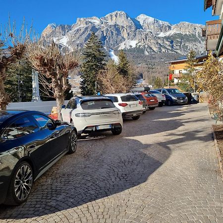 Hotel Oasi Cortina dʼAmpezzo Zewnętrze zdjęcie