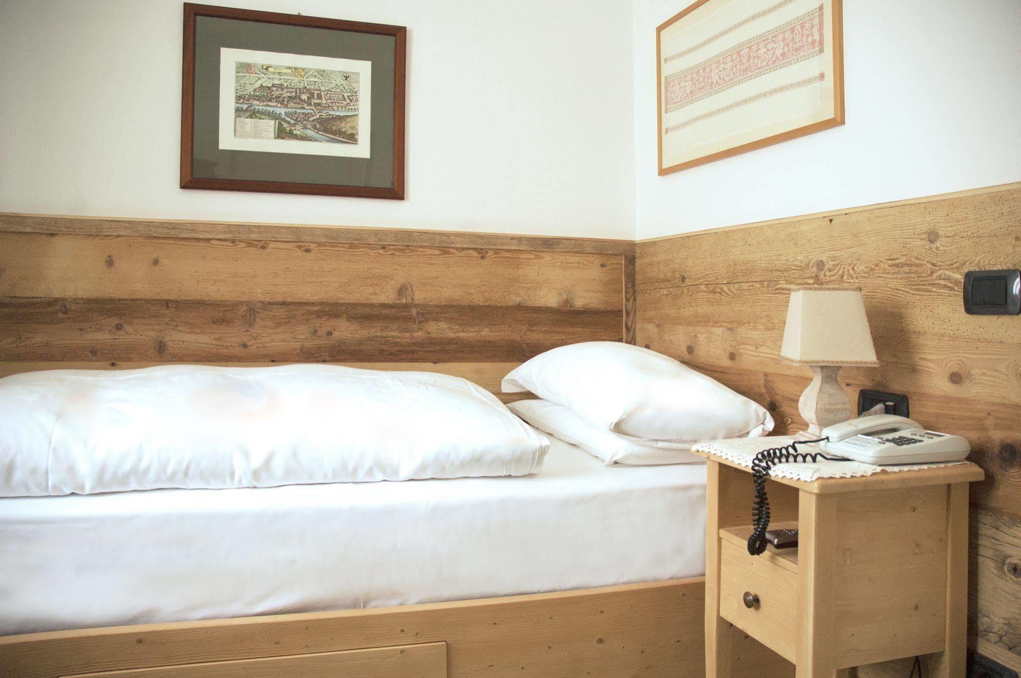 Hotel Oasi Cortina dʼAmpezzo Zewnętrze zdjęcie