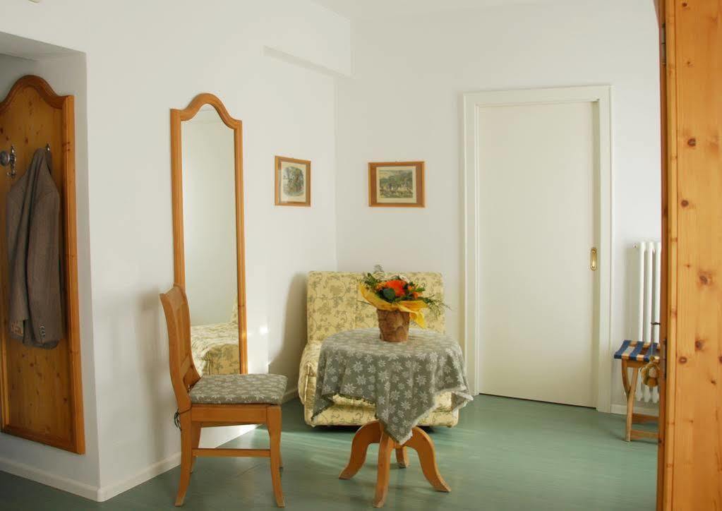 Hotel Oasi Cortina dʼAmpezzo Zewnętrze zdjęcie